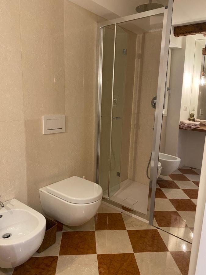 ヴェネツィアCa' Degli Specchieri - A Due Passi Da Piazza San Marcoアパートメント エクステリア 写真